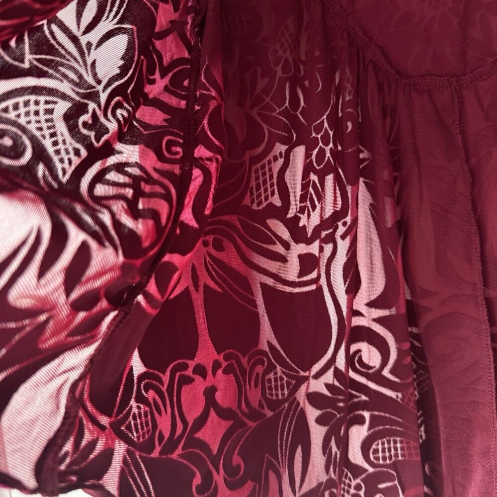 ULTRA PINK Fairy Top Burnout Velvet Floral Blouse Flare Sleeve Burgundy Size L - Picture 5 of 7